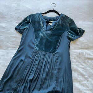 Maeve by Anthropologie | Velvet Short Sleeve Tunic Mini Dress Size S